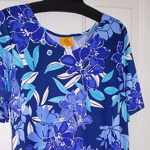 Ruby Red Petite Floral Blue and White Dress Size PXL NWOT